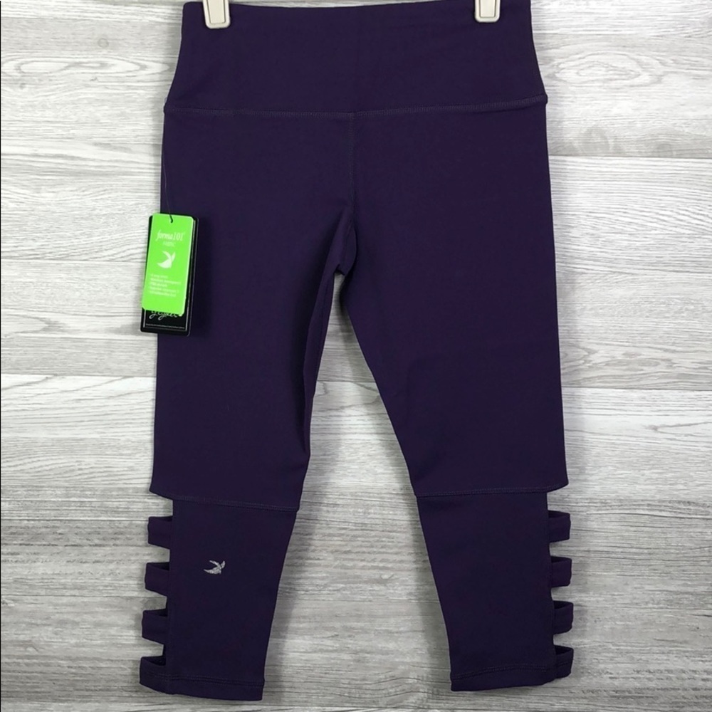 NWT Legging Cut Out Glyder Ninja Crop Purple Yoga XXS Athletic Gym Cage